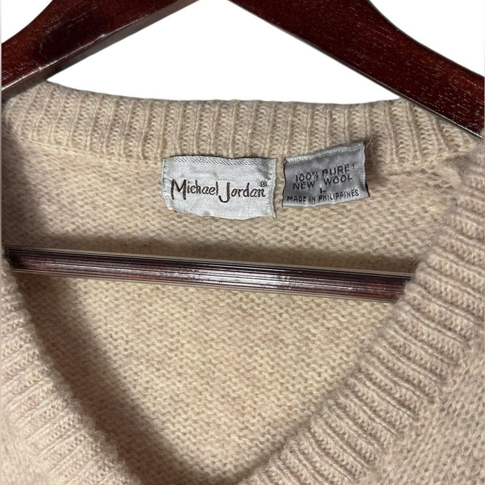Michael Jordan cream sweater vest 100% pure new Wool Size Large VTG Y2K - Picture 6 of 13